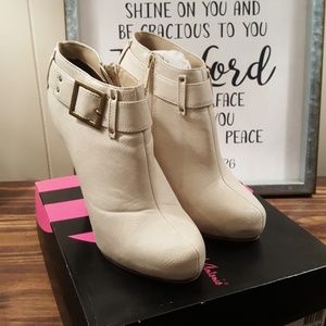 Michael Antonio booties